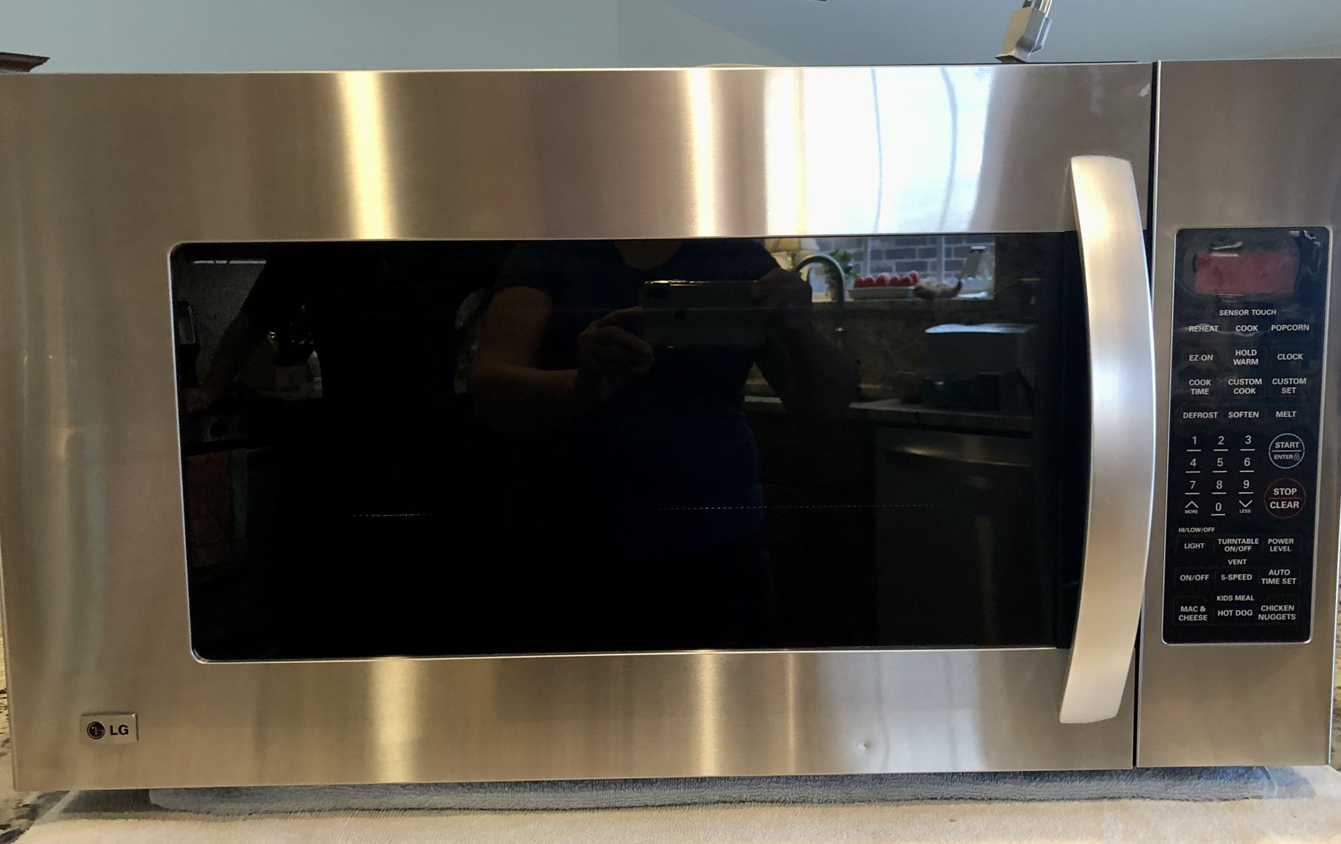 LG Microwave Stainless Black 1100W Over Range