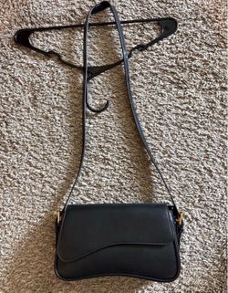 Black purse