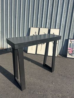 black table