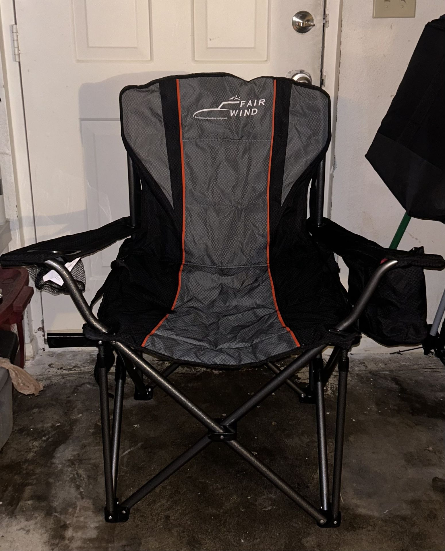 Brand New FAIR WIND Oversized Fully Padded Camping Chair with Lumbar Support, Heavy Duty Quad Fold Chair with Cooler Bag, Support 450 LBS, Black
