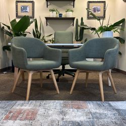 The Saron Contemporary Modern Office Lounge Chair