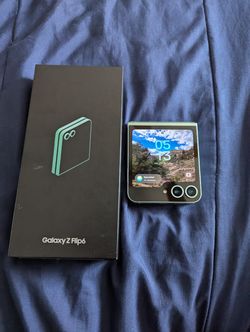 Samsung Galaxy Z Flip 6