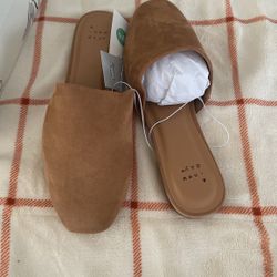 Womens Flat Color Tan
