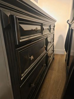 Used Dresser