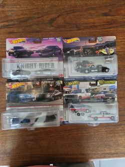 Hot Wheels Premium packs