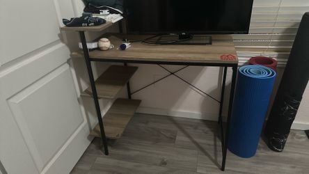 computer desk