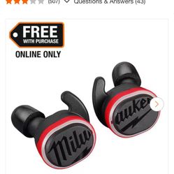 Milwaukee REDLITHIUM USB Bluetooth Jobsite Ear Buds