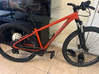 Bike Specialized rockhopper comp. 29” components sram , hydraulic brakes sram Level and Suspension s