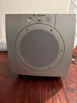 Subwoofer/speaker