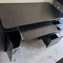Un UsedNEW OFFICE Study Student Admin Desk
