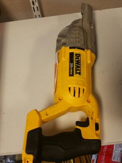 Dewalt 20v reciprocating saw broke front works