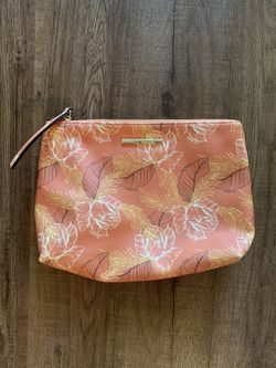 Steve Madden Pouch