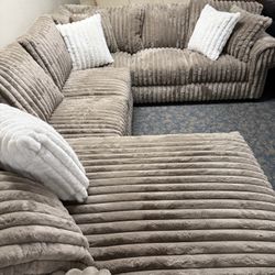 Corduroy Sectional Sale! No Credit Check Finance!