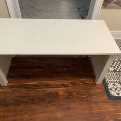 Pottery Barn Toddler Table/desk