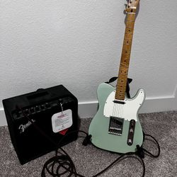 Fender Player Series Telecaster Maple Fingerboard With Mustang LT25 Guitar Amplifier