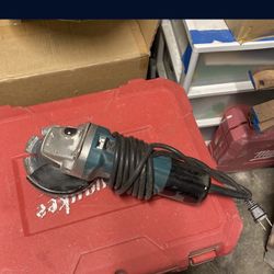 Makita Saw
