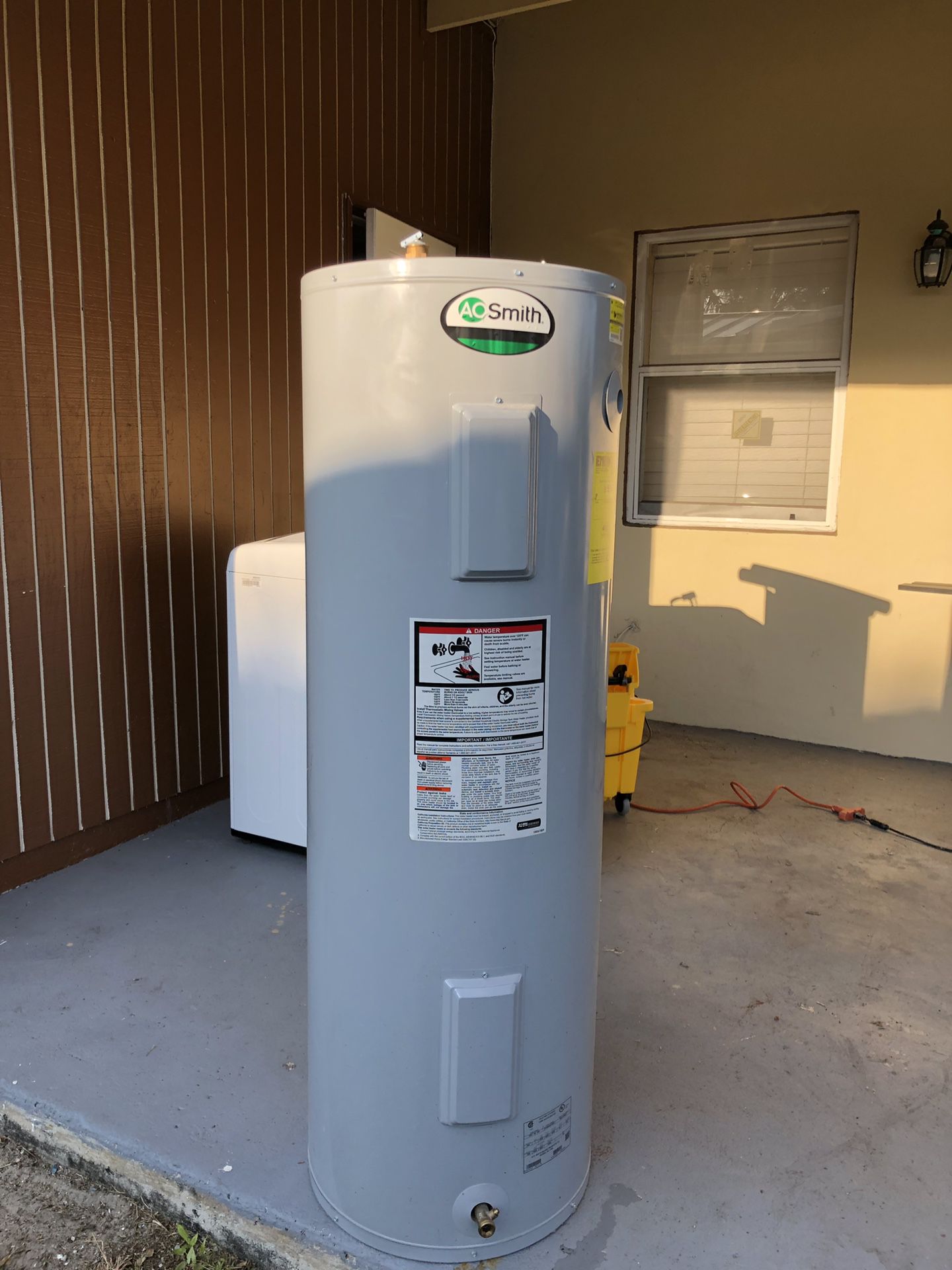 Aosmith hot water heater 59 gallons