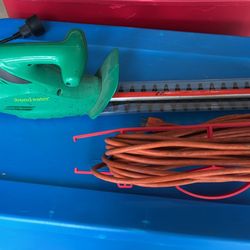 Weedeater Hedge Trimmer With50 Ft Ext Cord