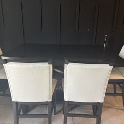 Dining Table & Chairs