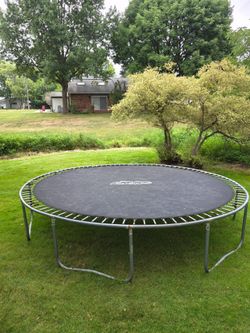 Trampoline