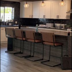 Set of 4 Bar Stools