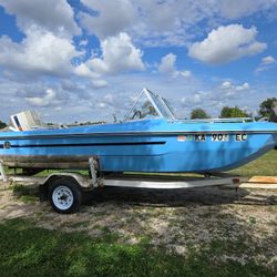 1971 Vegas Trihull 15ft 60hp Evinrude 