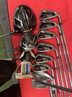 Complete Callaway golf club for man right hand with putter and Nike kick stand golf bag
