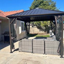 Brand New Outdoor Gazebo 10x10 Installation Available 