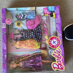 Barbie Pink Passport 
