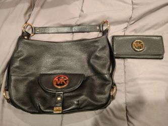 Michael Kors Purse and Wallet Bundle