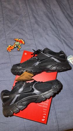 Nike V5 RNR (Runner) "Black/Anthracite/Black"