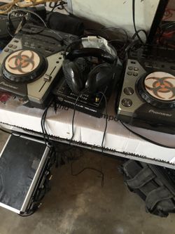 Turn tables