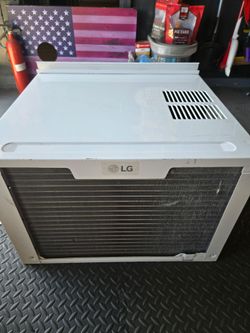 Used AC Unit, works perfectly! $200 OBO