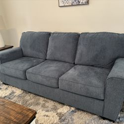 Ashley Furniture 3-Piece Blue Living Room Set – Like New