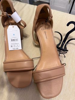 Time and Tru Block Heel Sandals Size 8