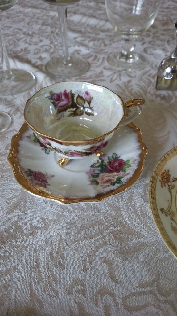 Box Full Of Vintage Glass & China (6)