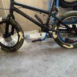 Élite BMX 16 In Good Condition 