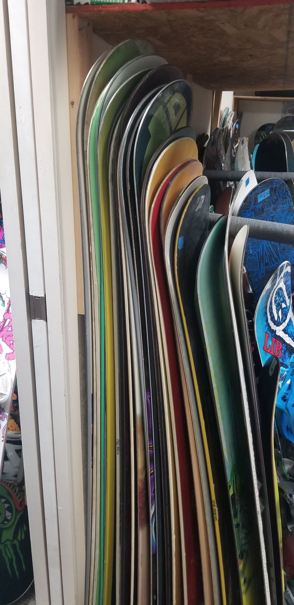 Burton Lib Tech Gnu DC Snowboards & more for Sale in San Diego, CA