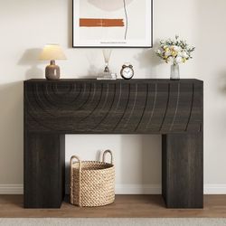 Farmhouse Carved Design Console Table with Water Ripple Pattern Detail