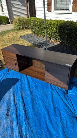 Modern Wood TV Stand with Cabinet Storage