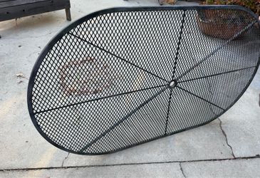 Patio Metal Mesh Table Top (no legs)