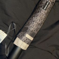 Mk Wallet And Umbrella 