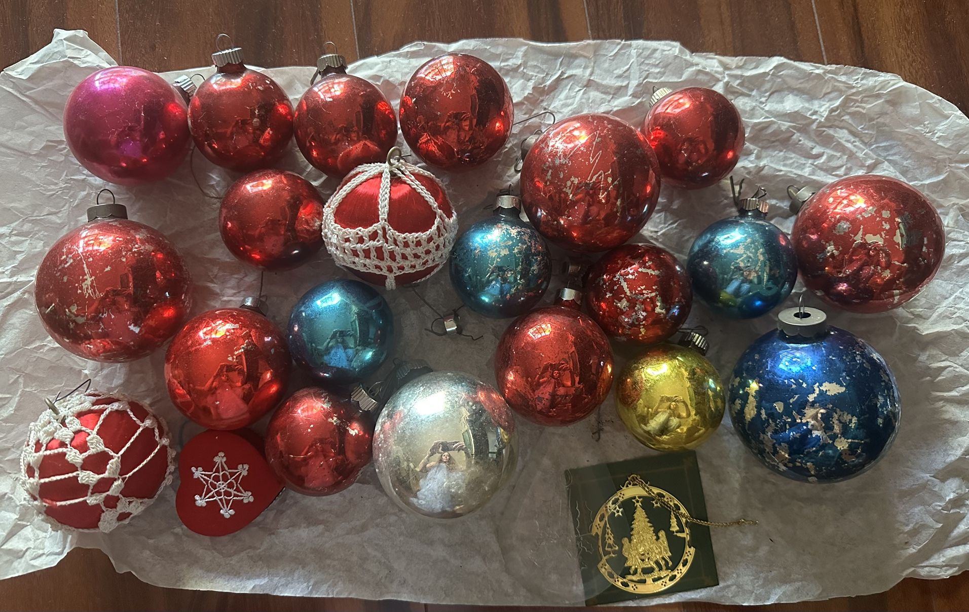 20+ vintage Christmas ornaments including Shiny Brites