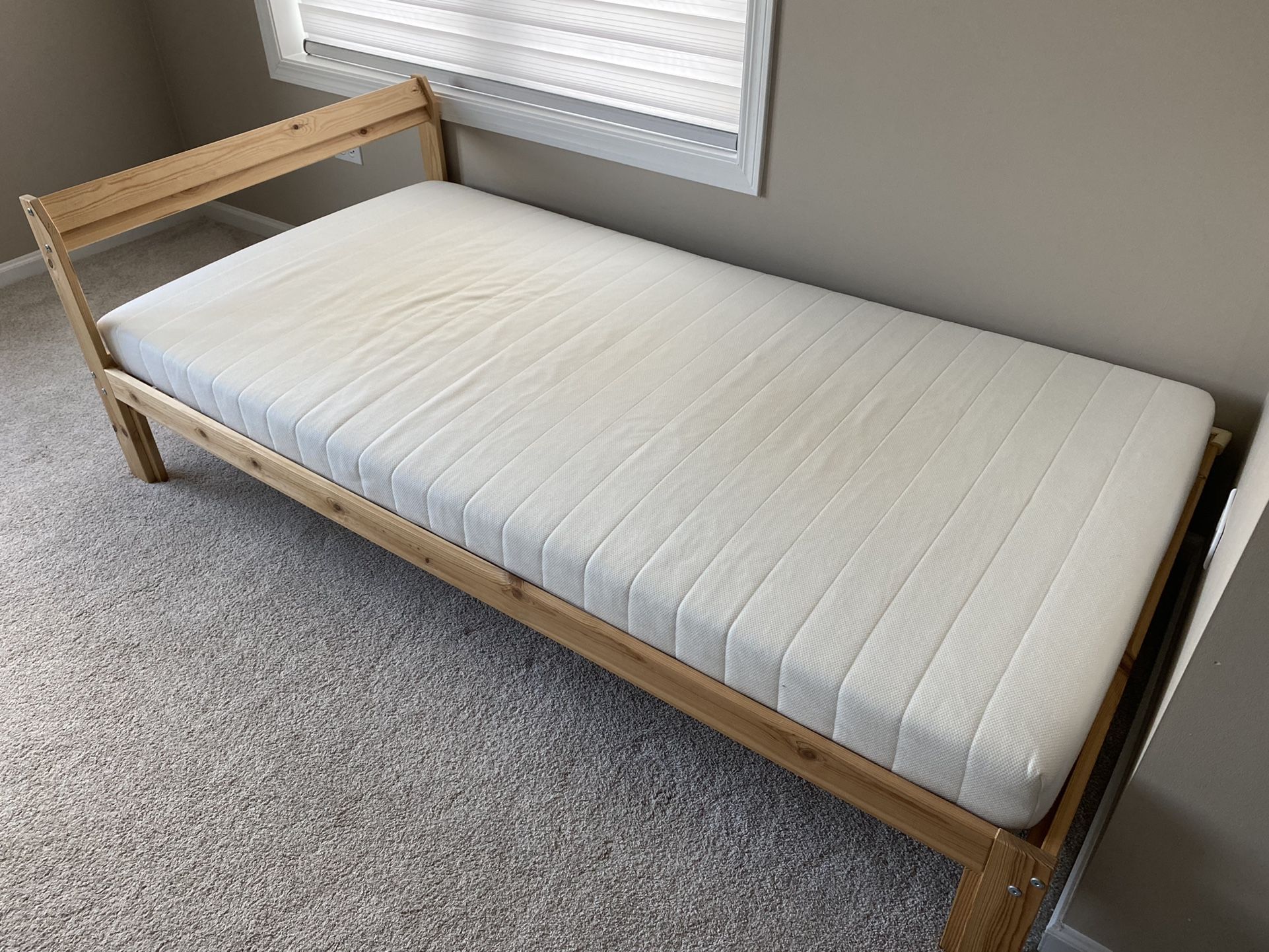 Twin Bed And Mattress