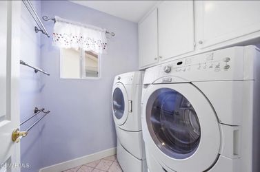Maytag washer and dryer set