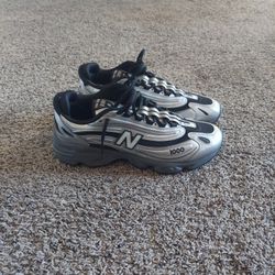 New Balance Men 11.5 Size