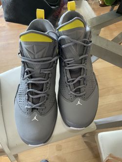 Mens Nike Size 12  New