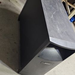 Bose Lifestyle Sub Woofer And Adjustable Speakers