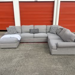 *FREE DELIVERY* Gray U Shaped Sectional Sofa - Basset Furniture