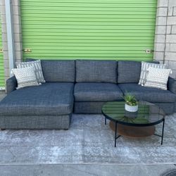 *Free Delivery* Bassett Sectional Couch Sofa